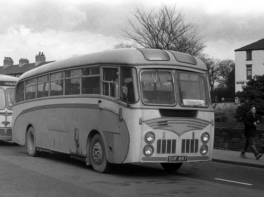  Leyland Tiger Cub PSUC1/2 Beadle (C41C) 1957 года  (фото 1 из 2)